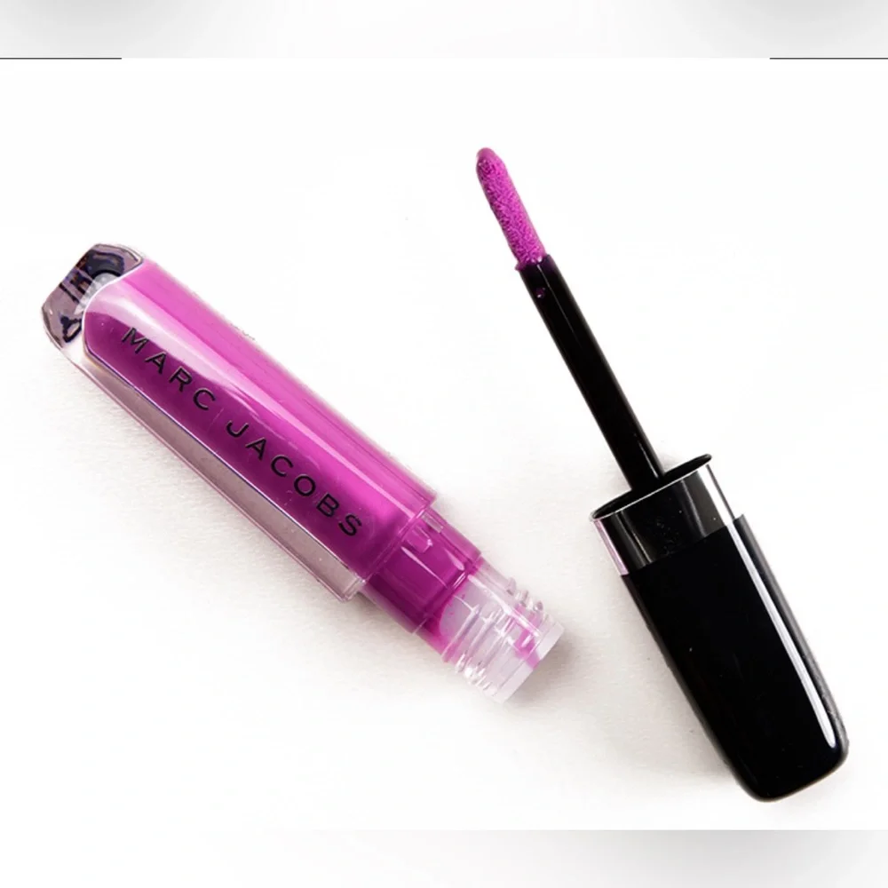 Marc Jacobs Raspberry Beret (356) Enamored Hi-Shine Gloss